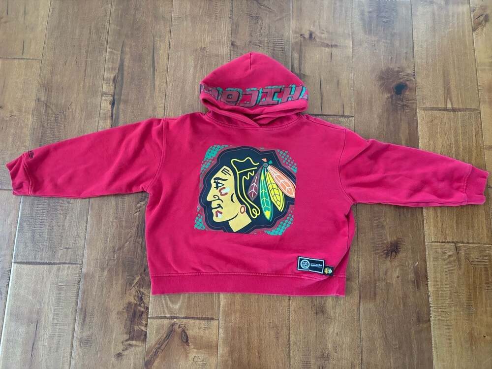 Mitchell & Ness Chicago Blackhawks NHL Women's Red Hoodie Sweatshirt Size Large